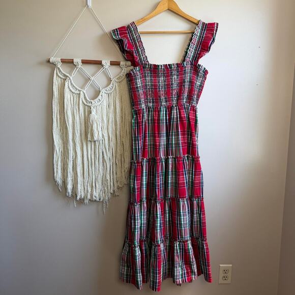 crown & ivy Dresses & Skirts - Christmas Plaid Smocked Midi Dress Crown & Ivy Ruffle Sleeve L